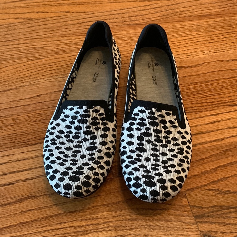 Clarks cloudsteppers Slip on flats